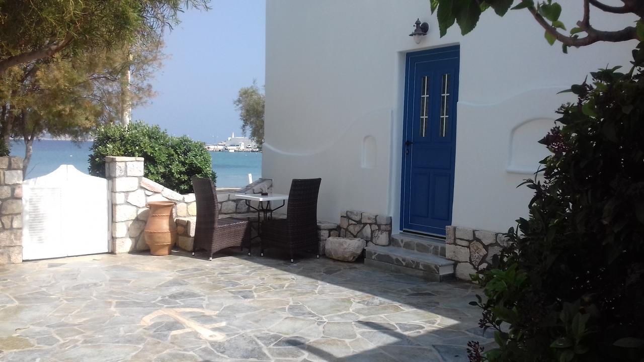 Floras Rooms Pollonia Exterior photo
